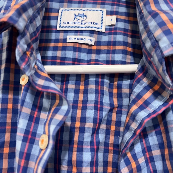 Men’s button down - Picture 2 of 2